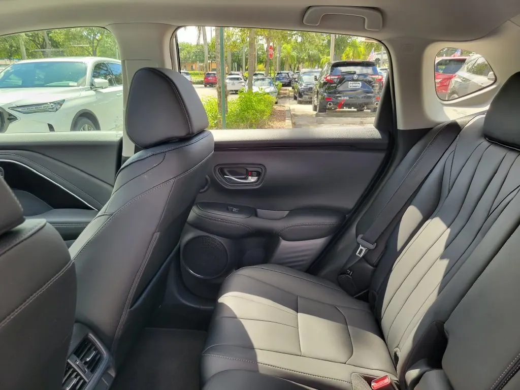 2026 Acura Integra Base - Photo 11