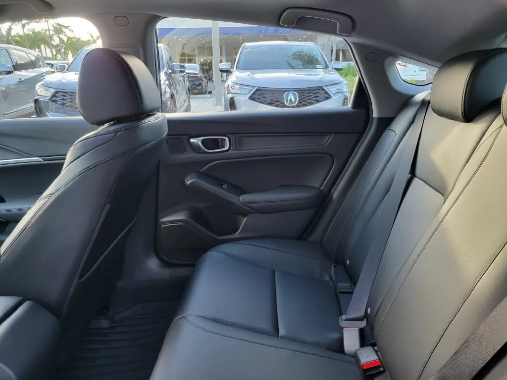 2026 Acura Integra Base - Photo 7
