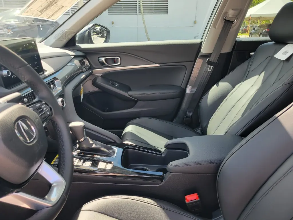 2026 Acura Integra Base - Photo 9