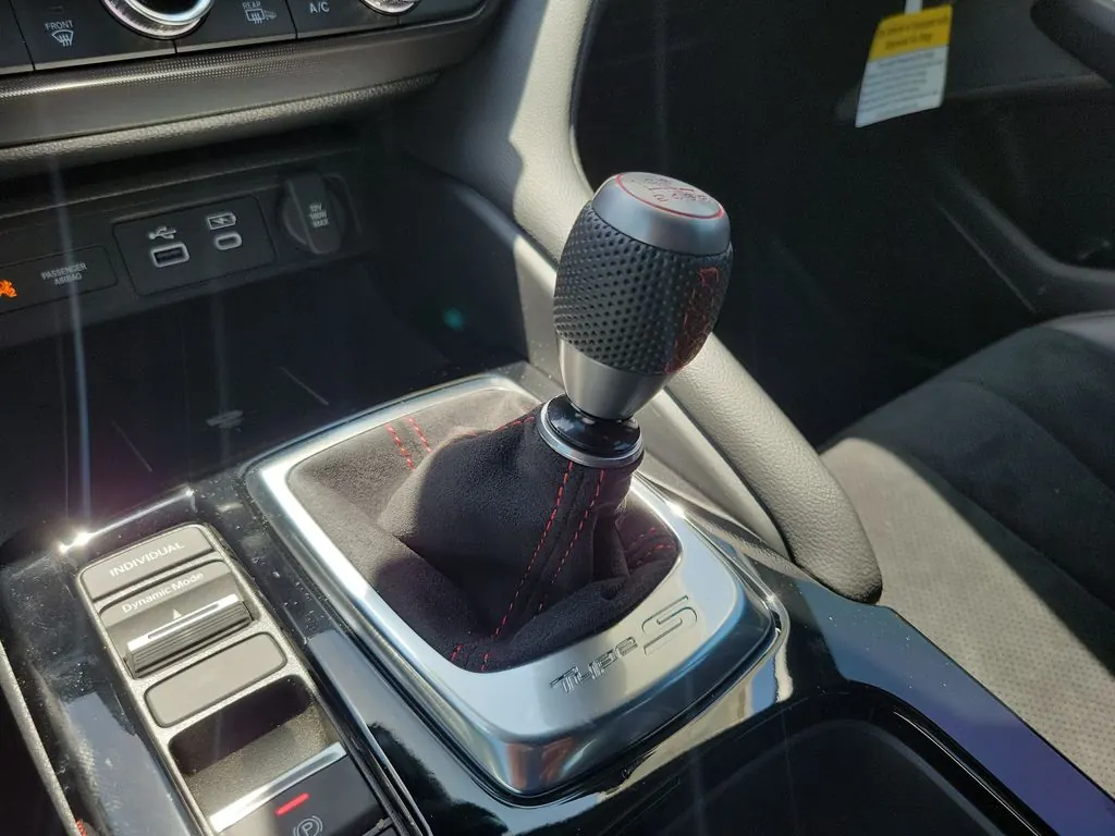 2026 Acura Integra Type S - Photo 19