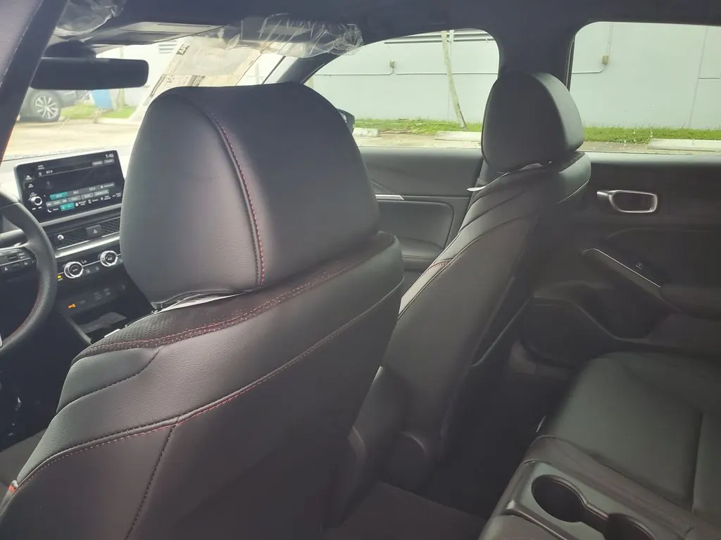 2026 Acura Integra Type S - Photo 6
