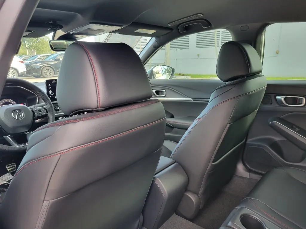 2026 Acura Integra Type S - Photo 6