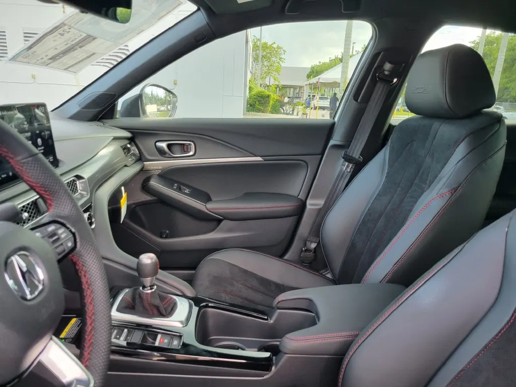 2026 Acura Integra Type S - Photo 10