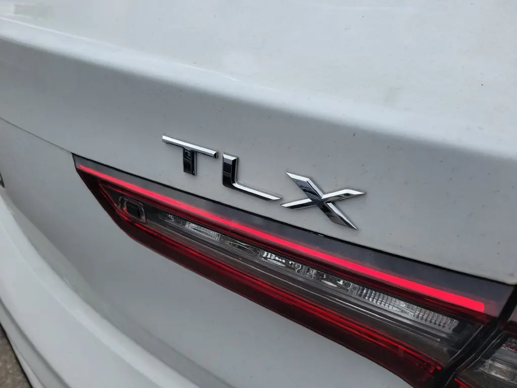 2023 Acura TLX 2.0 Auto - Photo 7