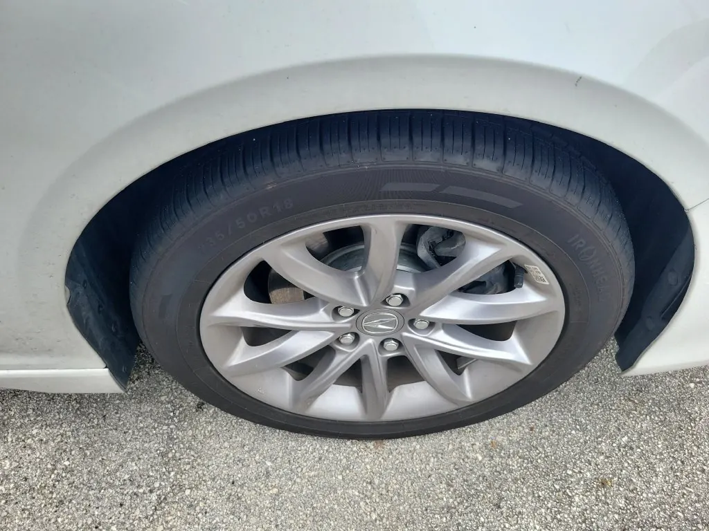2023 Acura TLX 2.0 Auto - Photo 9