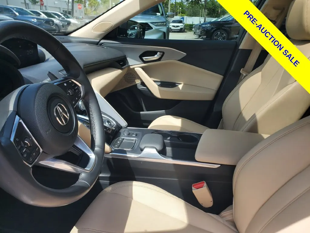 2023 Acura TLX 2.0 Auto - Photo 14