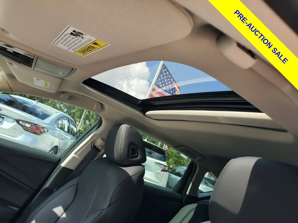 2023 Acura TLX 2.0 Auto - Photo 17