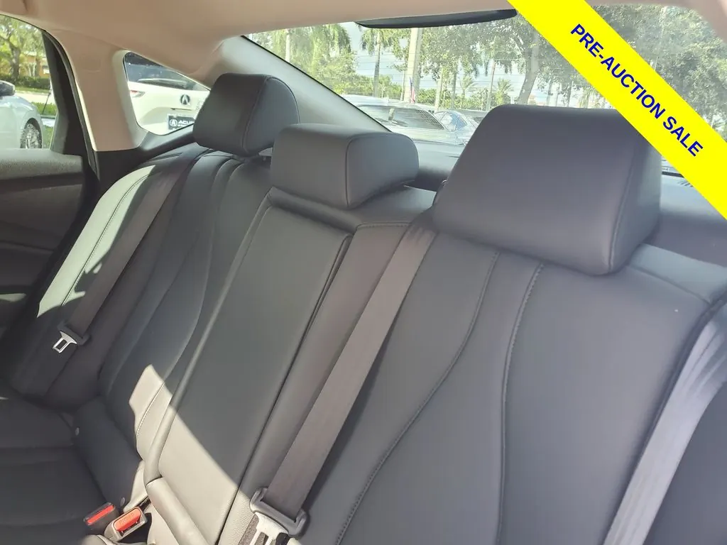 2023 Acura TLX 2.0 Auto - Photo 12