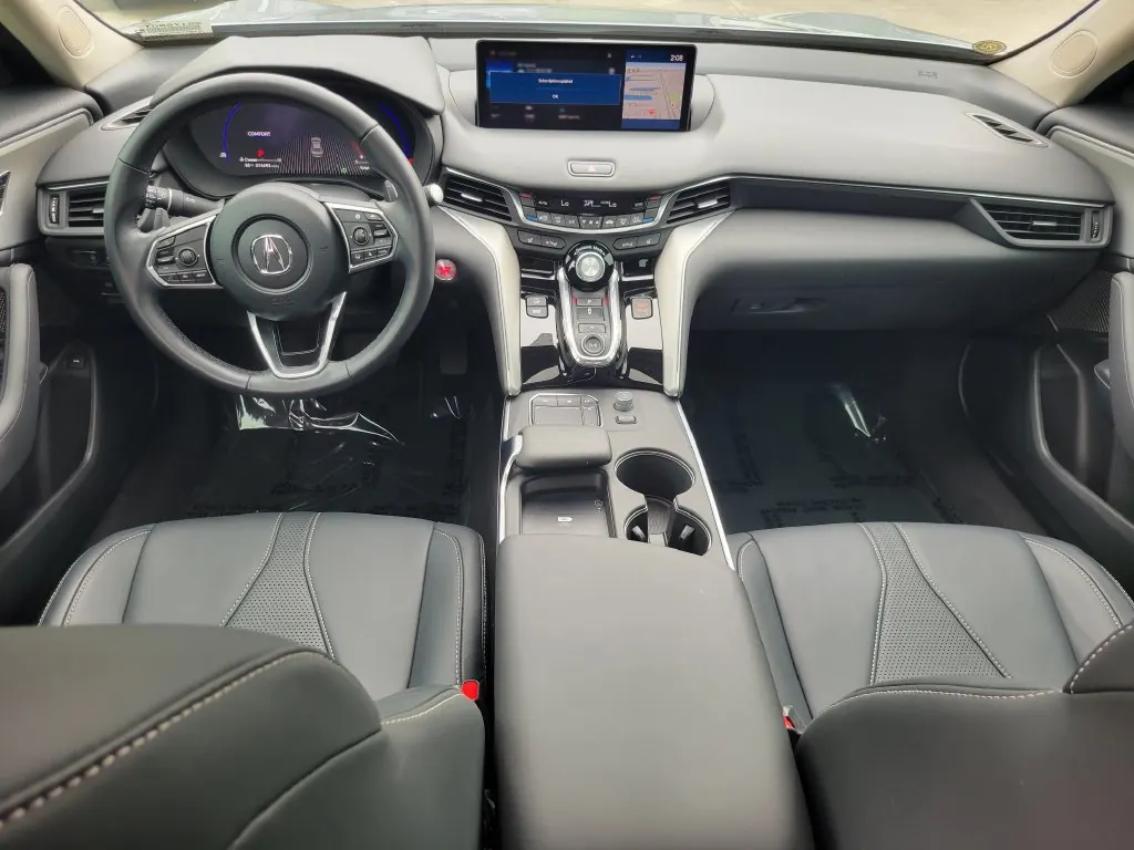 2025 Acura TLX 2.0 Auto Technology Package - Photo 8