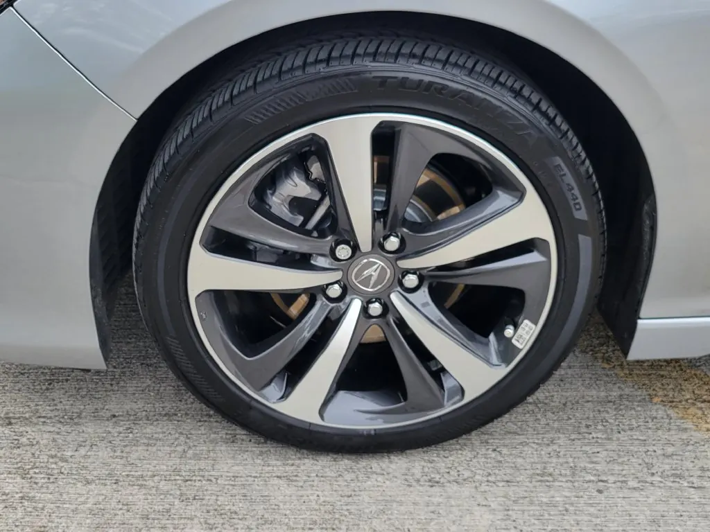 2025 Acura TLX 2.0 Auto Technology Package - Photo 3