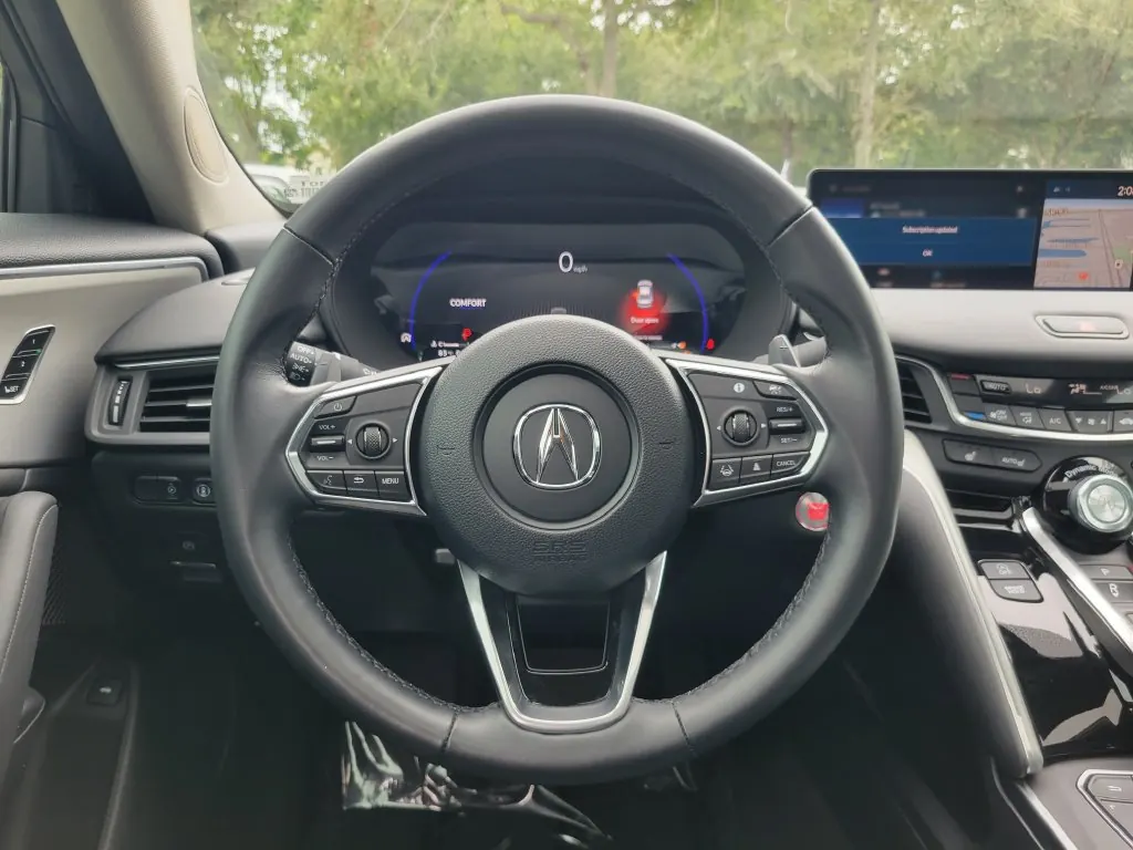 2025 Acura TLX 2.0 Auto Technology Package - Photo 22