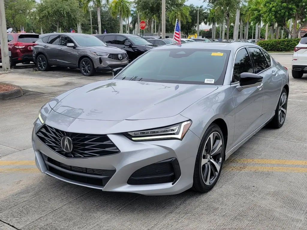 2025 Acura TLX 2.0 Auto Technology Package - Photo 2