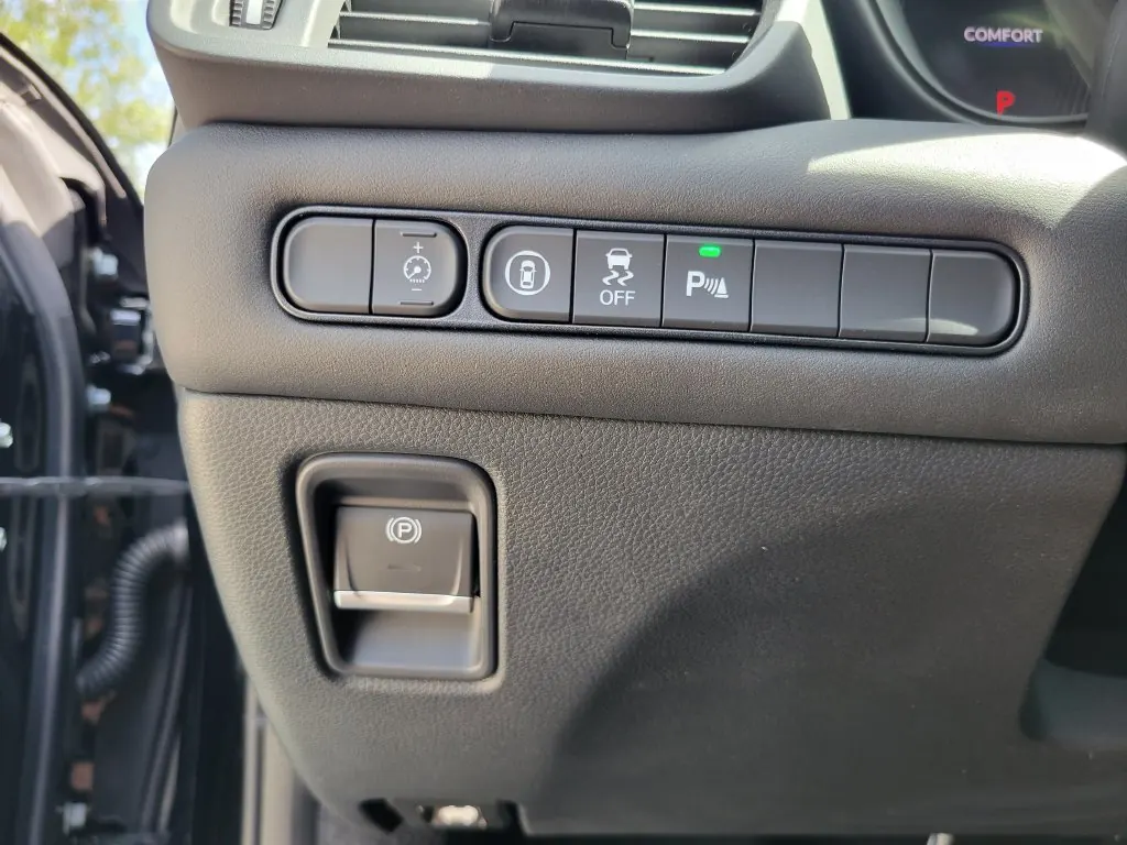 2025 Acura TLX 2.0 Auto Technology Package - Photo 22