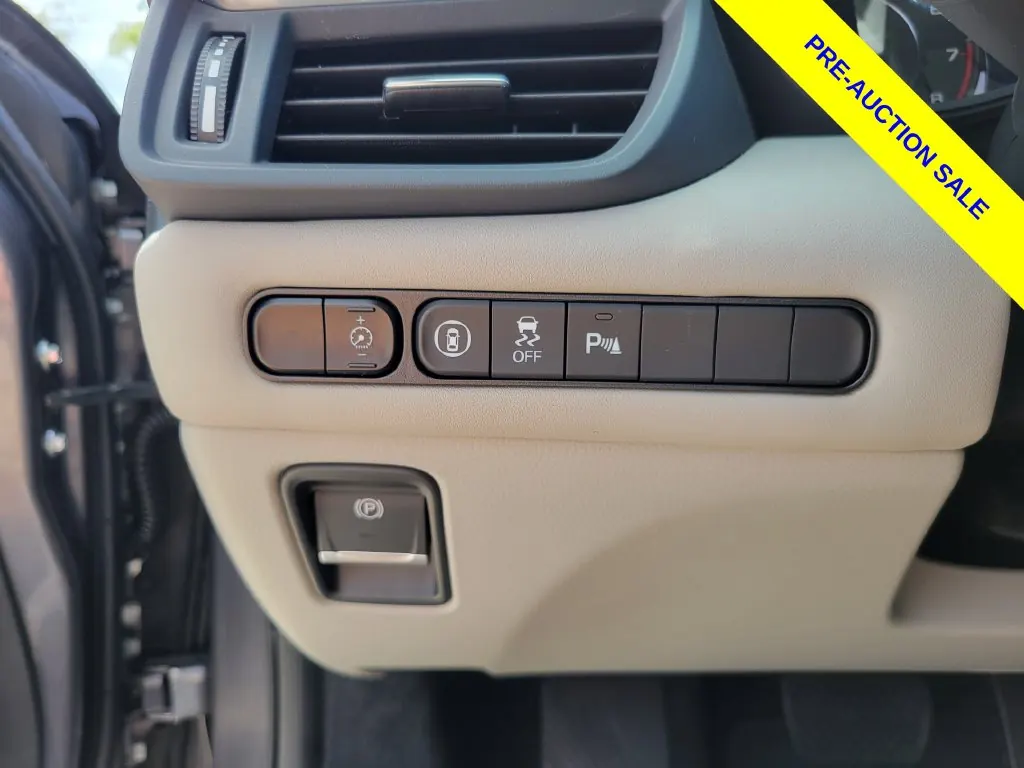 2023 Acura TLX 2.0 Auto Technology Package - Photo 20