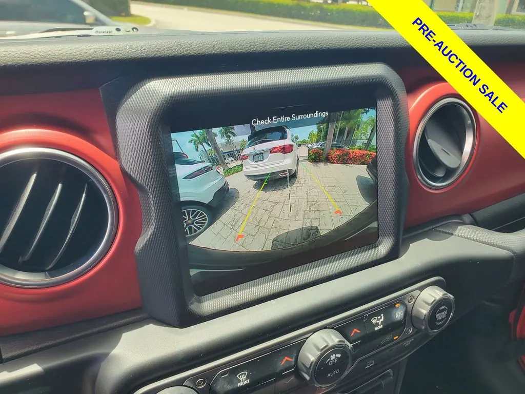 2022 Jeep Wrangler Rubicon - Photo 23
