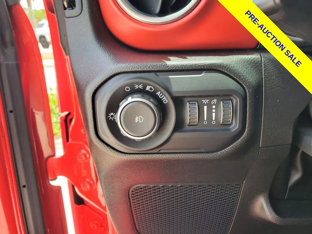 2022 Jeep Wrangler Rubicon - Photo 16