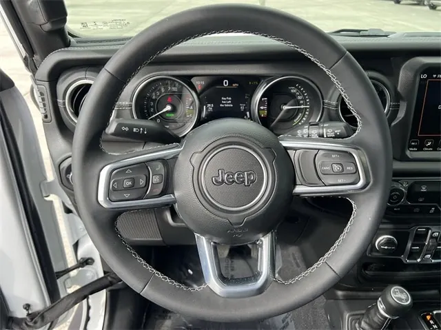 2023 Jeep Wrangler 4xe Sahara 4xe - Photo 13