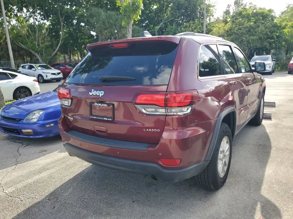 2020 Jeep Grand Cherokee Laredo E - Photo 9