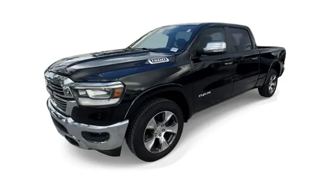 2019 RAM 1500 Laramie 4WD Crew Cab 6'4 - Photo 4