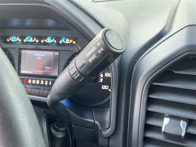 2016 Ford F-150 XL Regular Cab 6-1/2' Box - Photo 17