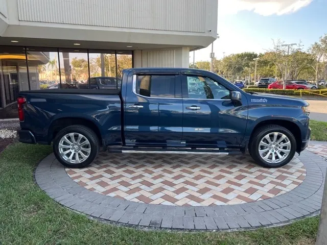 2019 Chevrolet Silverado 1500 High Country Crew Cab Short Box - Photo 3