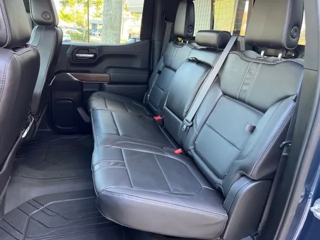 2019 Chevrolet Silverado 1500 High Country Crew Cab Short Box - Photo 12