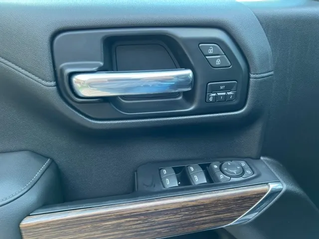 2019 Chevrolet Silverado 1500 High Country Crew Cab Short Box - Photo 30