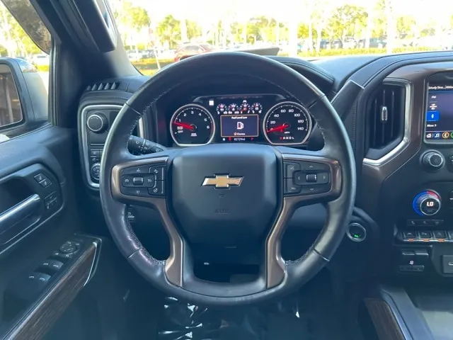 2019 Chevrolet Silverado 1500 High Country Crew Cab Short Box - Photo 17