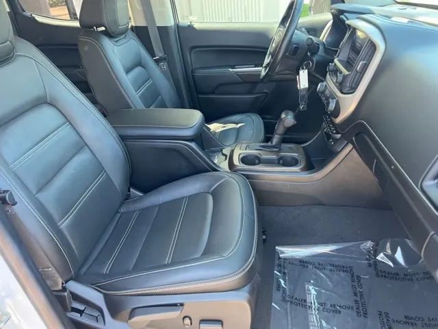 2020 GMC Canyon Denali 4WD Crew Cab Short Box - Photo 14
