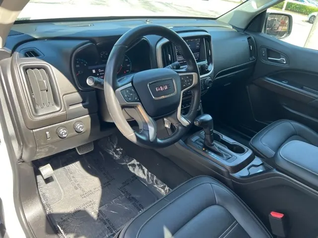 2020 GMC Canyon Denali 4WD Crew Cab Short Box - Photo 10