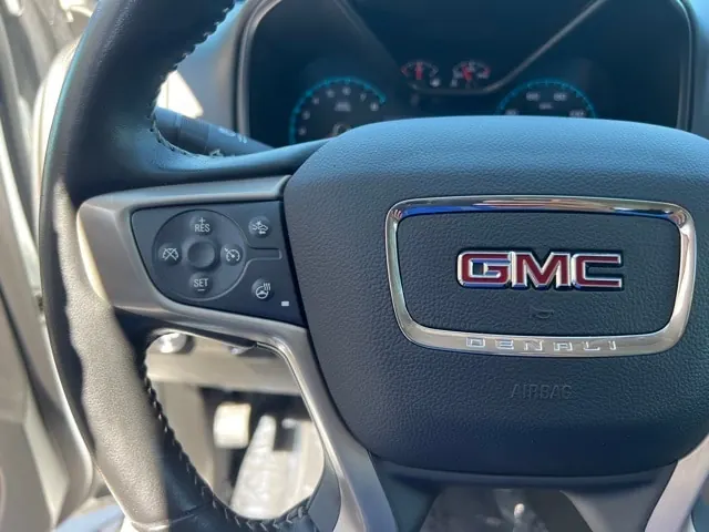 2020 GMC Canyon Denali 4WD Crew Cab Short Box - Photo 25