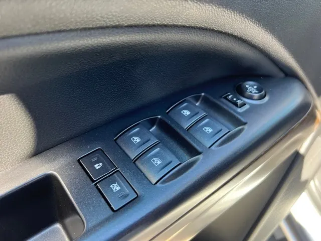 2020 GMC Canyon Denali 4WD Crew Cab Short Box - Photo 29