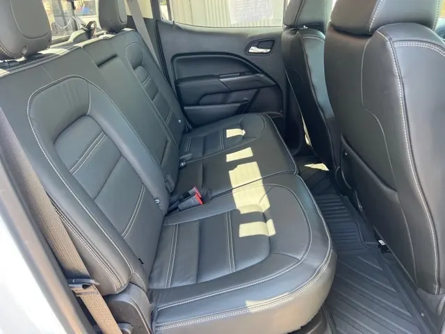 2020 GMC Canyon Denali 4WD Crew Cab Short Box - Photo 13