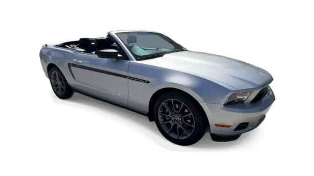 2012 Ford Mustang V6 - Photo 2