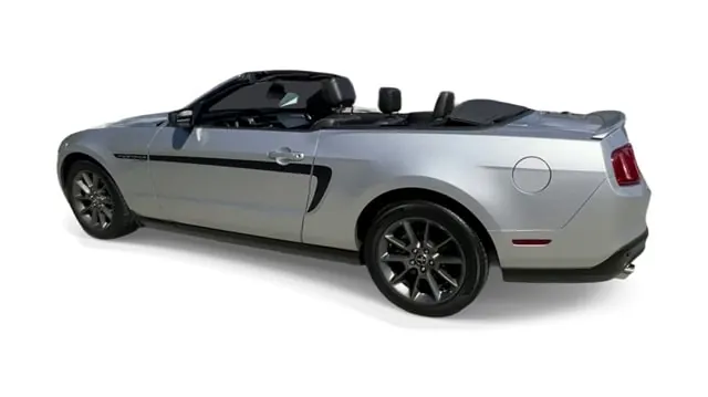 2012 Ford Mustang V6 - Photo 6