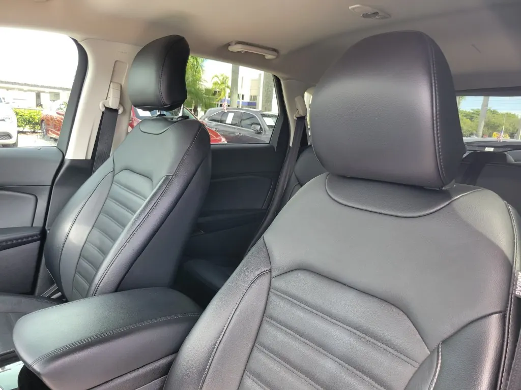 2018 Ford Edge SEL - Photo 17
