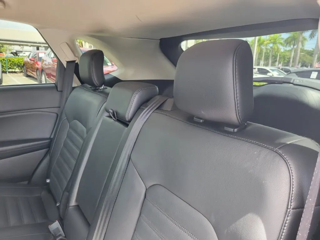 2018 Ford Edge SEL - Photo 13
