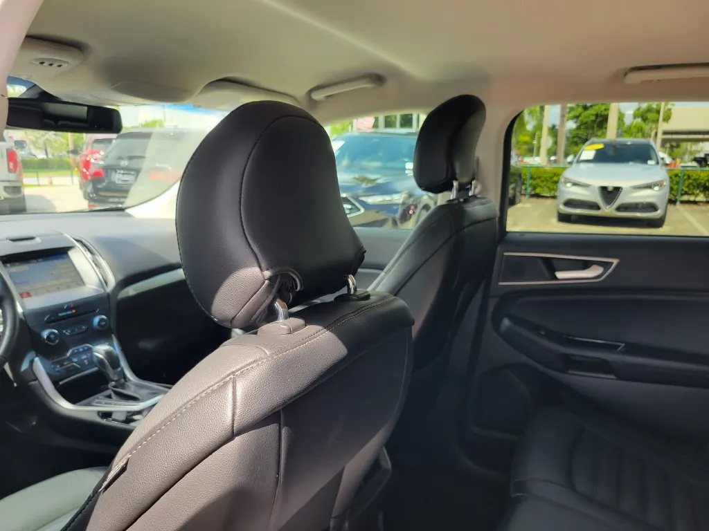 2018 Ford Edge SEL - Photo 11