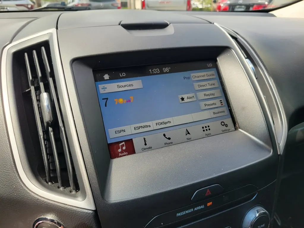 2018 Ford Edge SEL - Photo 27