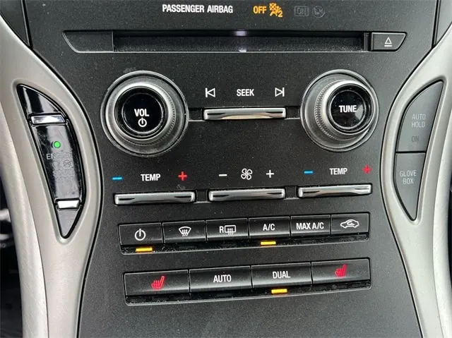 2019 Lincoln Nautilus AWD - Photo 18