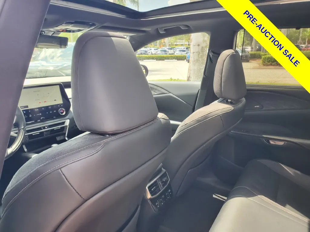 2023 Lexus RX 350 350 Luxury FWD - Photo 10