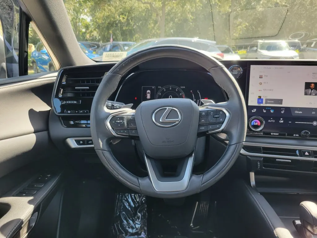 2023 Lexus RX 350 350 AWD - Photo 24