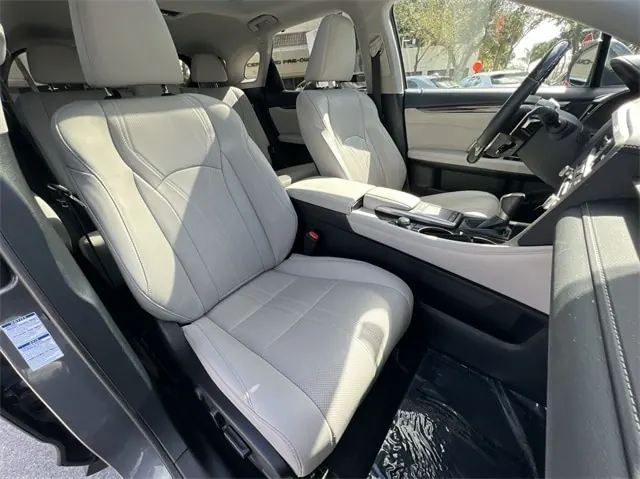 2020 Lexus RX 350h 450h AWD - Photo 25