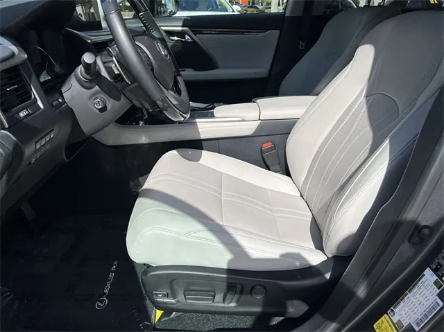 2020 Lexus RX 350h 450h AWD - Photo 11