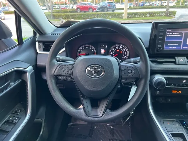 2019 Toyota RAV4 LE FWD - Photo 16