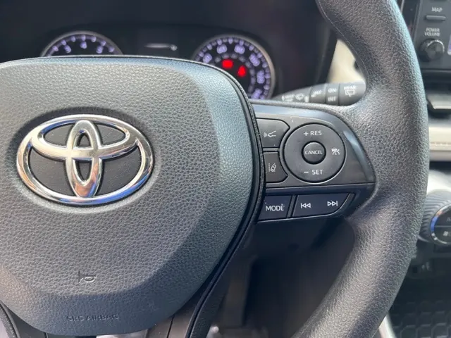 2019 Toyota RAV4 XLE FWD - Photo 26