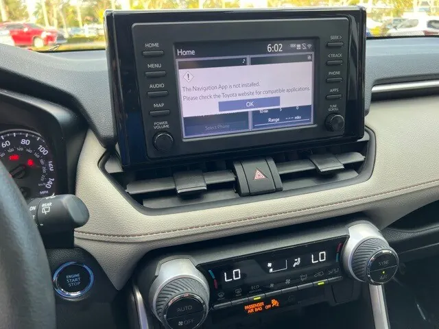 2019 Toyota RAV4 XLE FWD - Photo 21