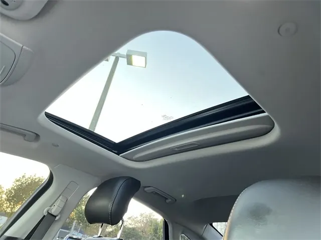 2014 Ford Fusion Hybrid Titanium - Photo 21