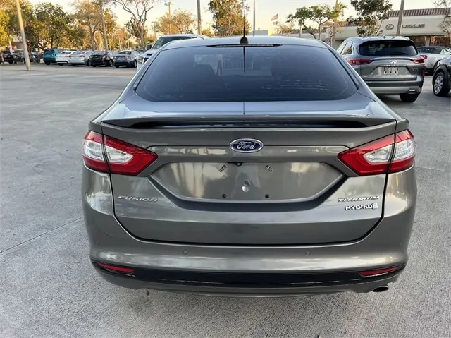 2014 Ford Fusion Hybrid Titanium - Photo 23