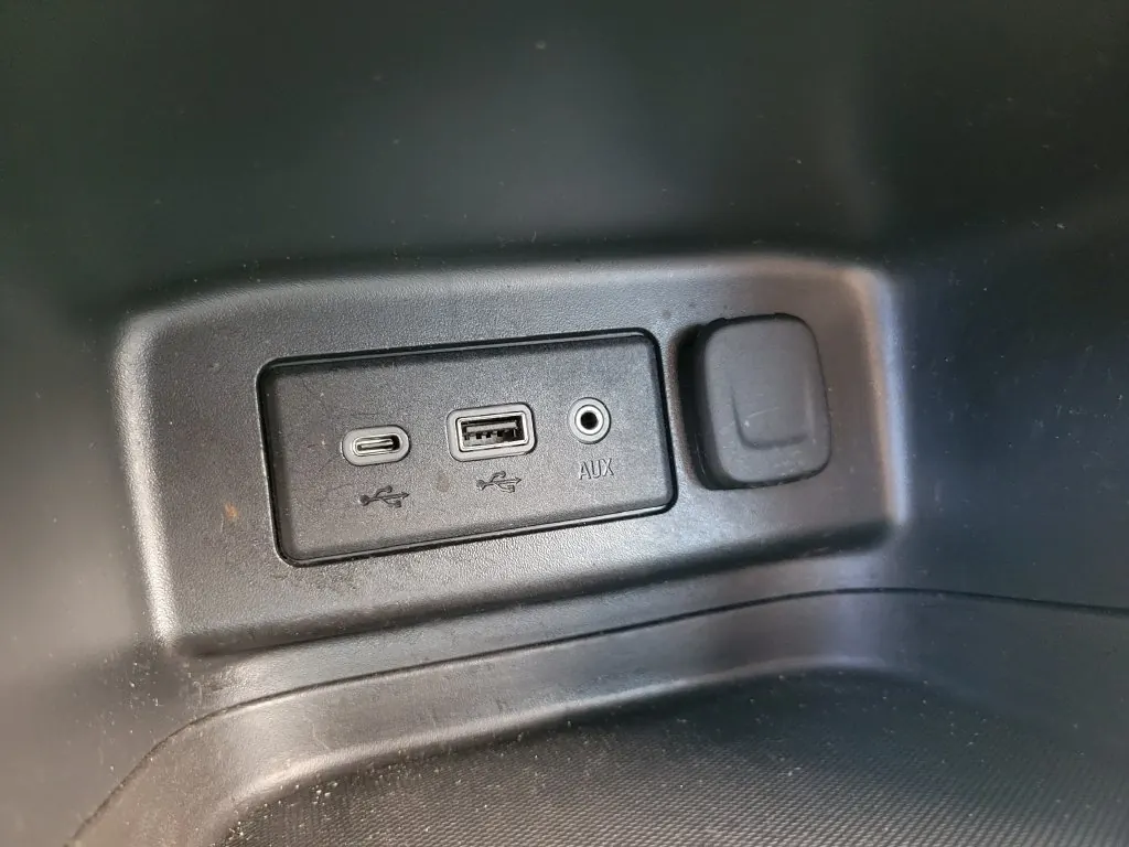 2020 Chevrolet Equinox 1.5T LT - Photo 29